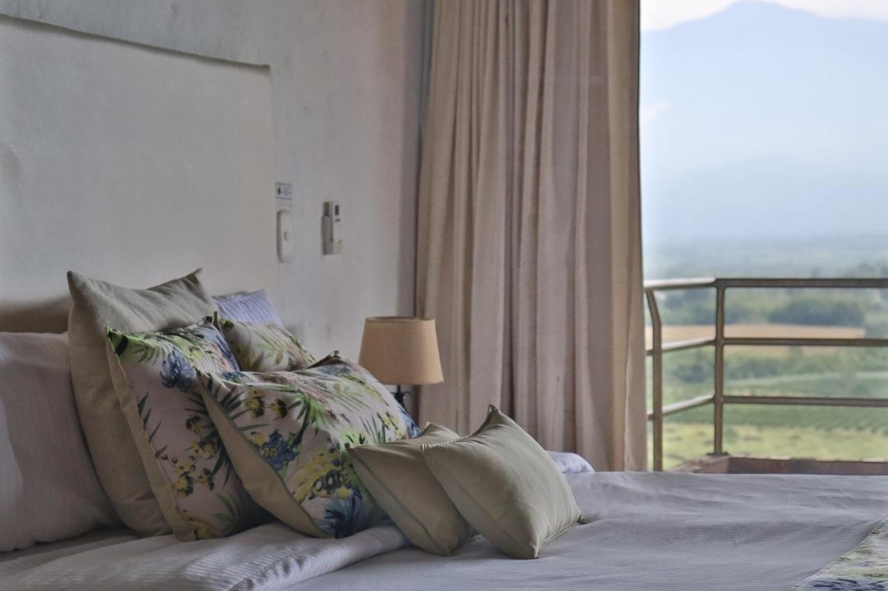 Hotel Tata Premium Пуебло Тапао Екстериор снимка